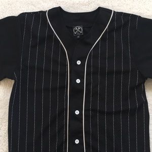 Men’s casual button down